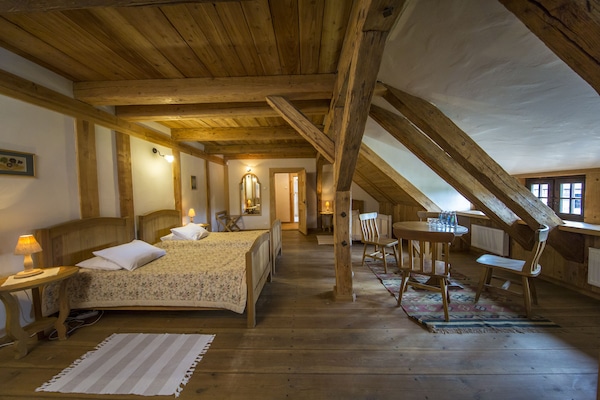 1 habitación, ropa de cama de alta calidad y decoración personalizada