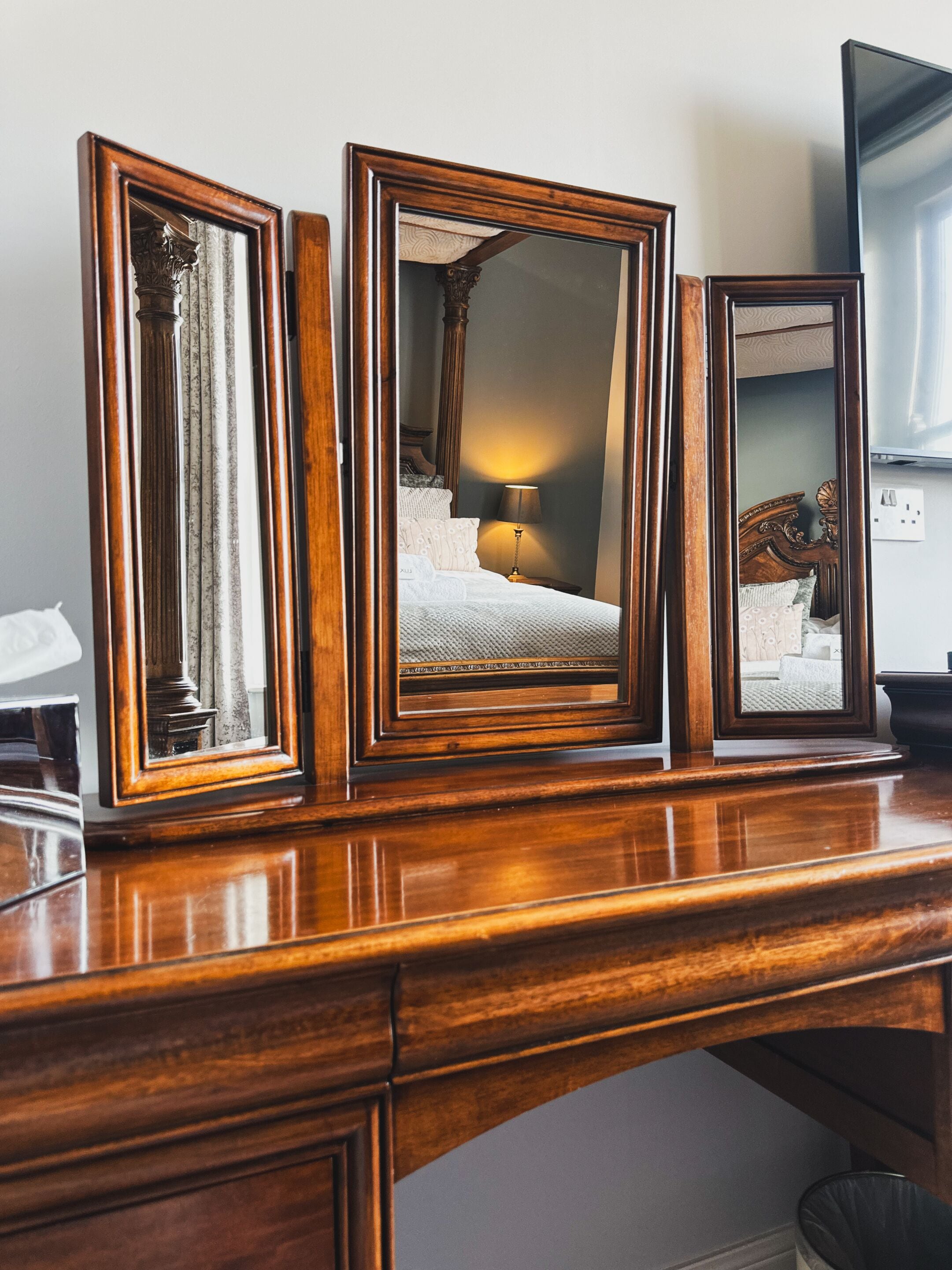 exclusive double room, ensuite, river view | 1 bedroom