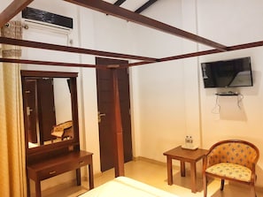 Standard Double Room, 1 Double Bed, Non Smoking | Interior