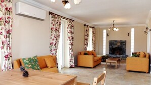 Villa, Pool View | Living room - Patara 1 Solovilla (Fethiye)