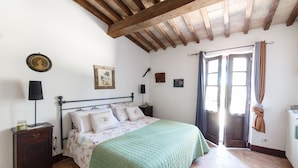 Blackout drapes, cribs (free), rollaway beds (surcharge), WiFi (free) - Le Terre Di Caprano (Città di Castello)