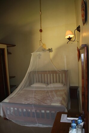 Két bảo mật tại phòng, giường gấp/giường phụ (phụ phí), bộ trải giường
