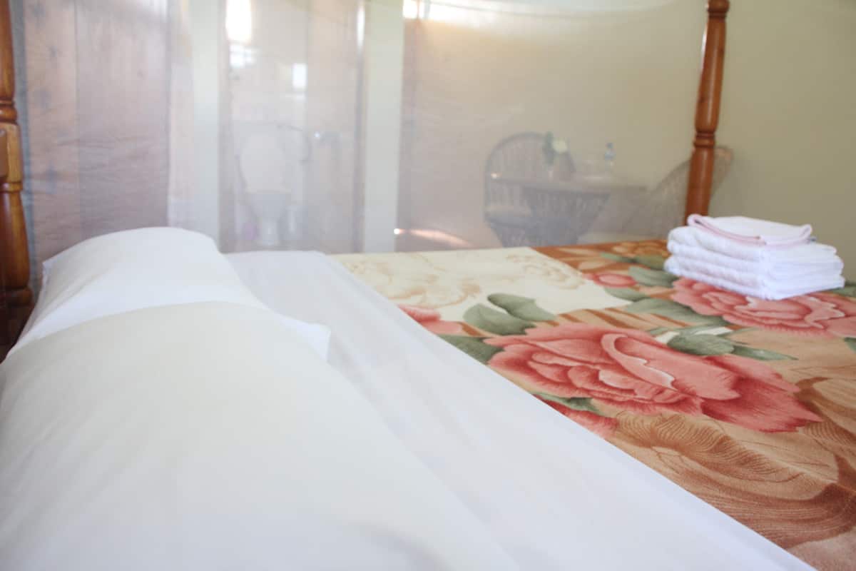 Két bảo mật tại phòng, giường gấp/giường phụ (phụ phí), bộ trải giường