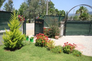 Garden - Fenix 2 Solovilla (Fethiye)