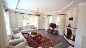 Unclassified image, 2 of 21, button - Fenix 3 Solovilla (Fethiye)