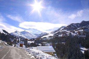 Unclassified image, 3 of 10, button - Le Pralin, Studio apartment for 4, in perfect location by lifts and shops (Les Allues)