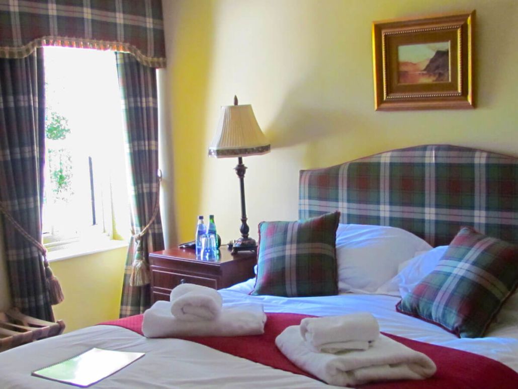 standard double room | premium bedding, individually decorated, individually furnished, desk