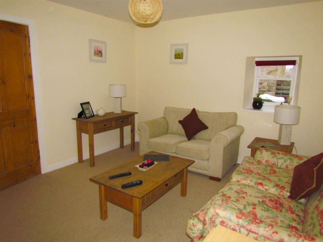 cottage, 2 bedrooms | living room | flat-screen tv
