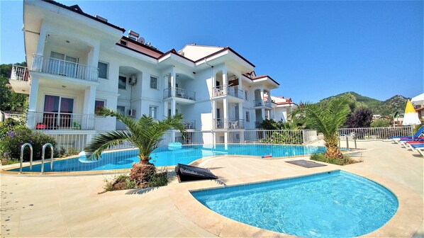 Alberca al aire libre