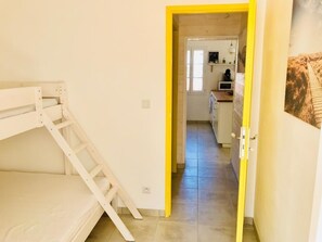 3 bedrooms, free WiFi, wheelchair access