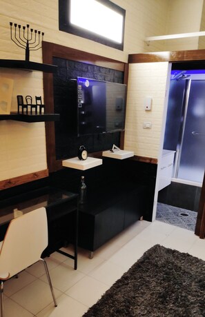 免費 Wi-Fi、床單