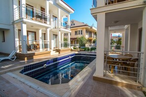 Outdoor pool, pool loungers - Aquamarine A1 Solovilla (Fethiye)