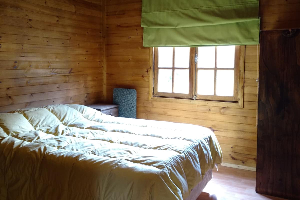 Ropa de cama de alta calidad, muebles diferentes y ropa de cama