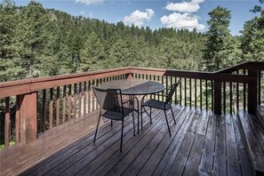 Cabin, Multiple Beds, Hot Tub, Mountain View | Balcony