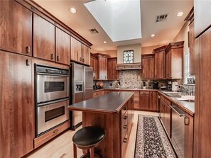 Cabin, Multiple Beds, Hot Tub, Garden View | Private kitchen | Fridge, microwave, oven, stovetop - A Trip to Heaven - Five Bedroom Cabin (Ruidoso)