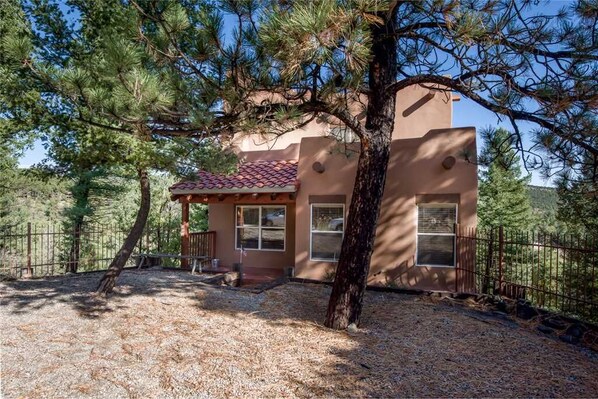 Exterior - Adobe Hacienda - Three Bedroom Cabin with Hot Tub (Ruidoso)