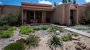 Exterior - Aspen Run Condo 3B - Two Bedroom Condo (Ruidoso)