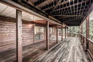 Cabin, Multiple Beds, Patio, Mountain View | Balcony