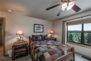 Cabin, Multiple Beds, Hot Tub, Mountain View | 3 bedrooms, free WiFi, bed sheets