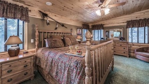 Cabin, Multiple Beds, Hot Tub, Mountain View - Buffalo Lodge - Seven Bedroom Cabin with Hot Tub (Ruidoso)