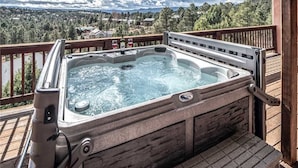 Cabin, Multiple Beds, Hot Tub, Mountain View | Spa