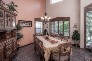 Cabin, Multiple Beds, Patio, Mountain View | Private kitchen | Fridge, microwave, oven, stovetop