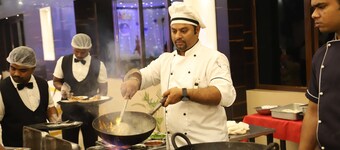 Hotel Pooja International