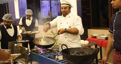 Hotel Pooja International