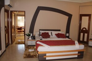 Presidential Suite, 1 Bedroom, Smoking, City View