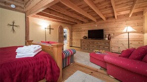 Unclassified image, 5 of 23, button - Casa McClaran - Five Bedroom Cabin (Ruidoso)