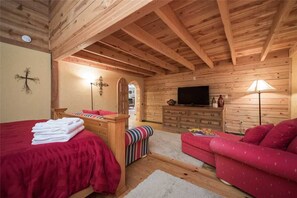 เคบิน, หลายเตียง, ลานระเบียง | 5 ห้องนอน, Wi-Fi ฟรี, ผ้าปูที่นอน