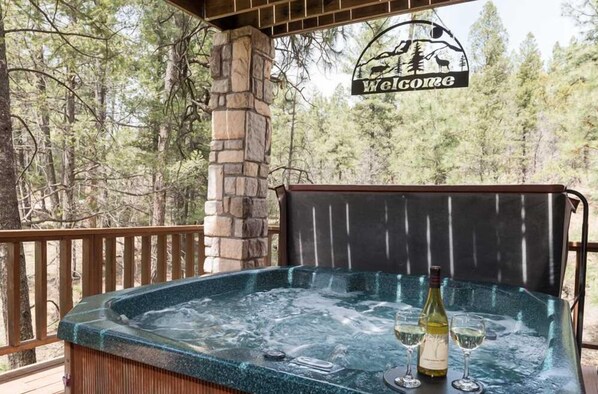 Cabin, Multiple Beds, Hot Tub, Mountain View | Spa