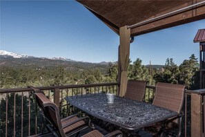 Cabin, Multiple Beds, Hot Tub, Mountain View | Balcony