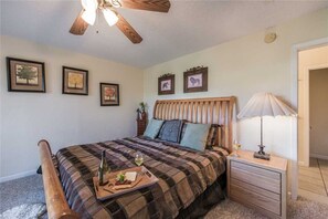 Cabin, Multiple Beds, Patio, Mountain View | 4 bedrooms, free WiFi, bed sheets - Dodsons Double Decker - Four Bedroom Cabin (Ruidoso)