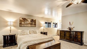 Cabin, Multiple Beds, Hot Tub - Eagle Creek Retreat Seven Bedroom Cabin with Hot Tub (Ruidoso)