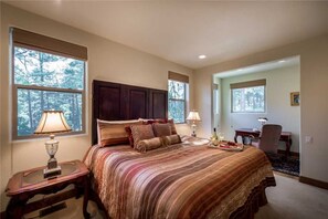 Cabin, Multiple Beds, Patio