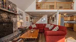 Unclassified image, 4 of 24, button - Adlerskron 4 Bedroom House (McHenry)