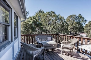 Balcony - Harper Haus - Four Bedroom Cabin with Hot Tub (Ruidoso)
