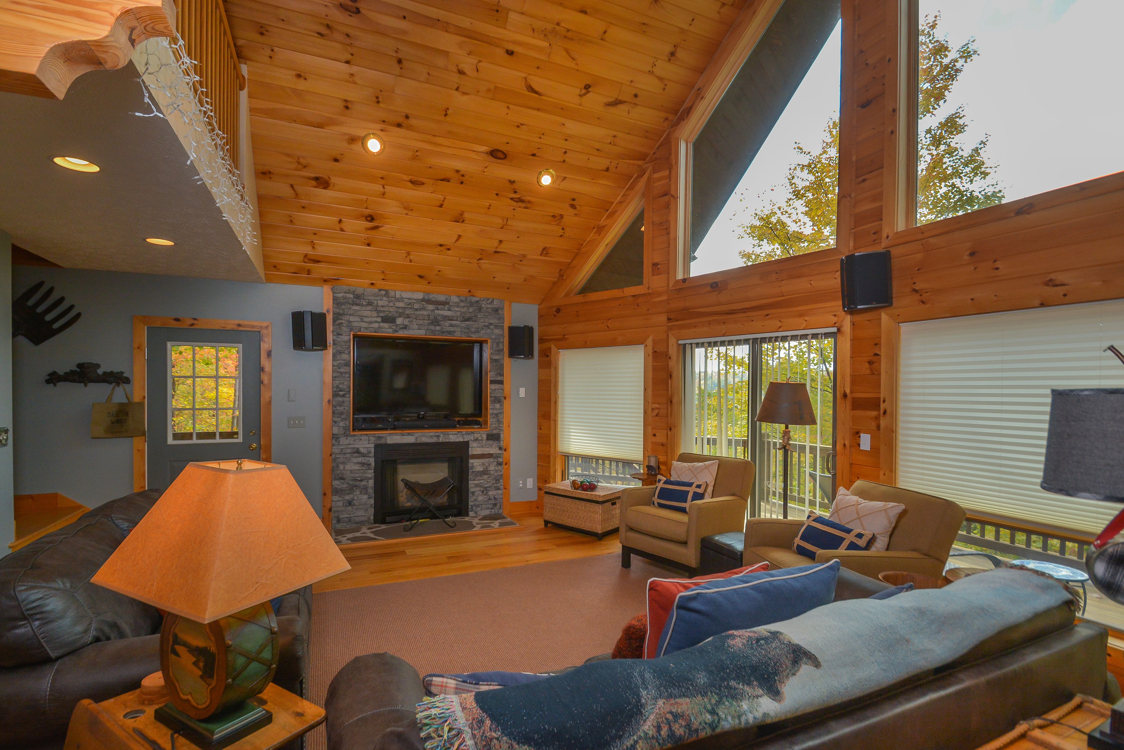 Rumah, 5 kamar tidur, perapian | Area keluarga | TV dan perapian