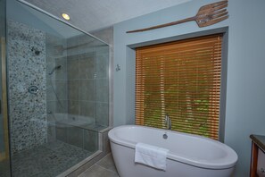 Ferienhaus, 5 Schlafzimmer, Kamin | Badezimmer