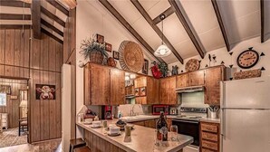 Unclassified image, 3 of 38, button - Innjoy - Two Bedroom Cabin (Ruidoso)