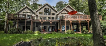 Brighton Shores 6 Bedroom House