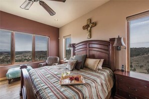 Ferienhütte, Mehrere Betten, Whirlpool, Bergblick | Ausblick vom Zimmer