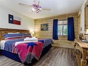 Cabin, Multiple Beds, Hot Tub, Mountain View | 3 bedrooms, free WiFi, bed sheets - Log Heaven - Three Bedroom Cabin with Hot Tub (Ruidoso)