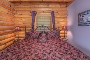 House, Multiple Beds, Hot Tub