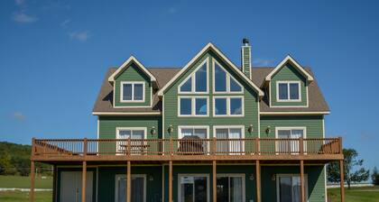 This Is Us 6 Bedroom House