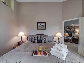 Cabin, Multiple Beds, Hot Tub