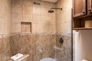 Cabin, Multiple Beds, Patio, Mountain View | Bathroom - Natures Outlook - Three Bedroom Cabin (Ruidoso)
