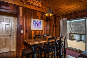Ferienhaus, 2 Queen-Betten, Whirlpool | Eigene Küche | Kühlschrank, Mikrowelle, Ofen, Herdplatte