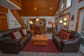 Téléviseur, foyer, lecteur de DVD